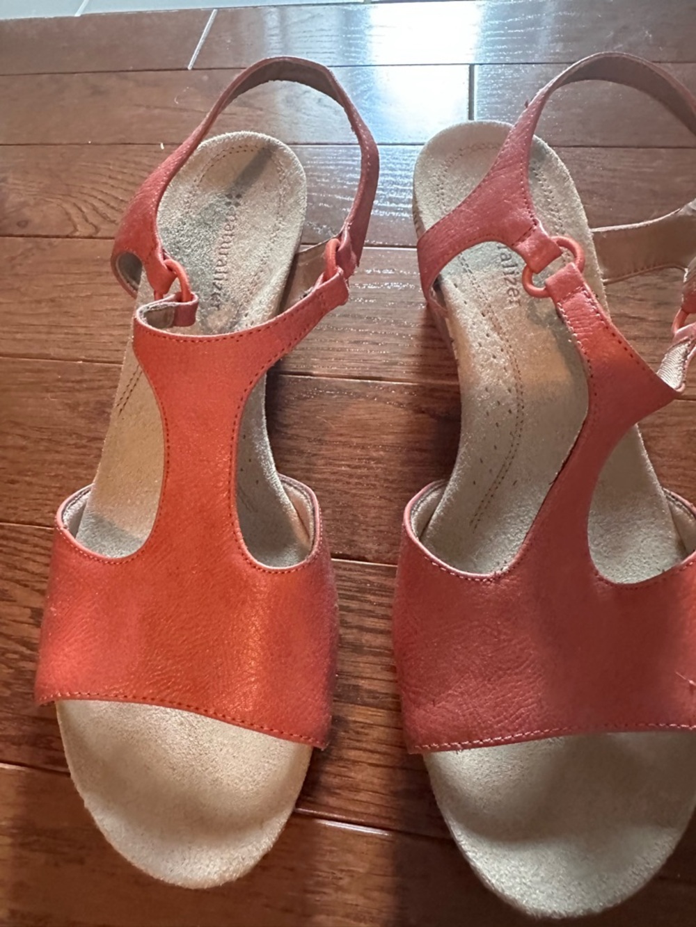 Naturalizer Women’s Norwood Coral T-Strap Wedge Sandals